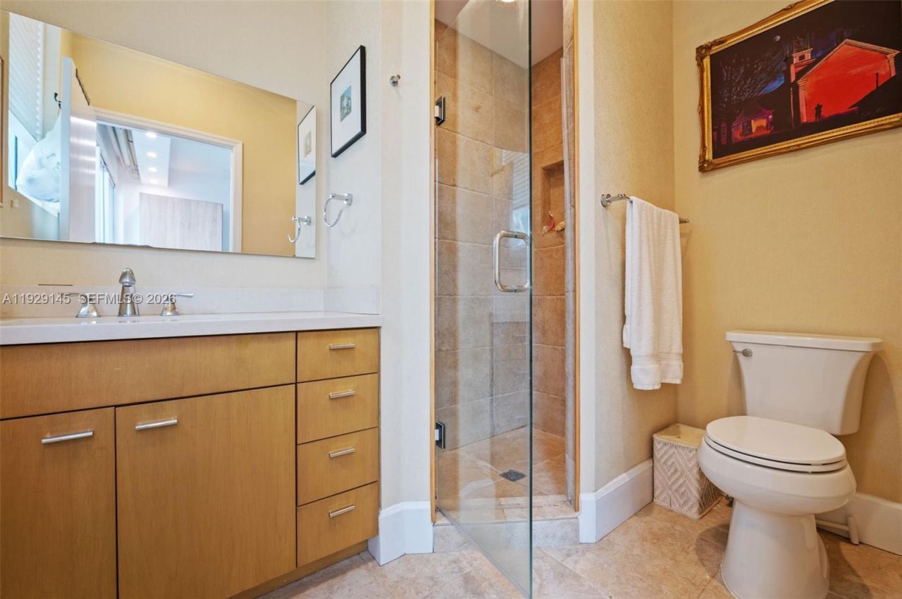 16400 Collins Ave, Unit TH-4, Sunny Isles Beach, FL 33160 Photo