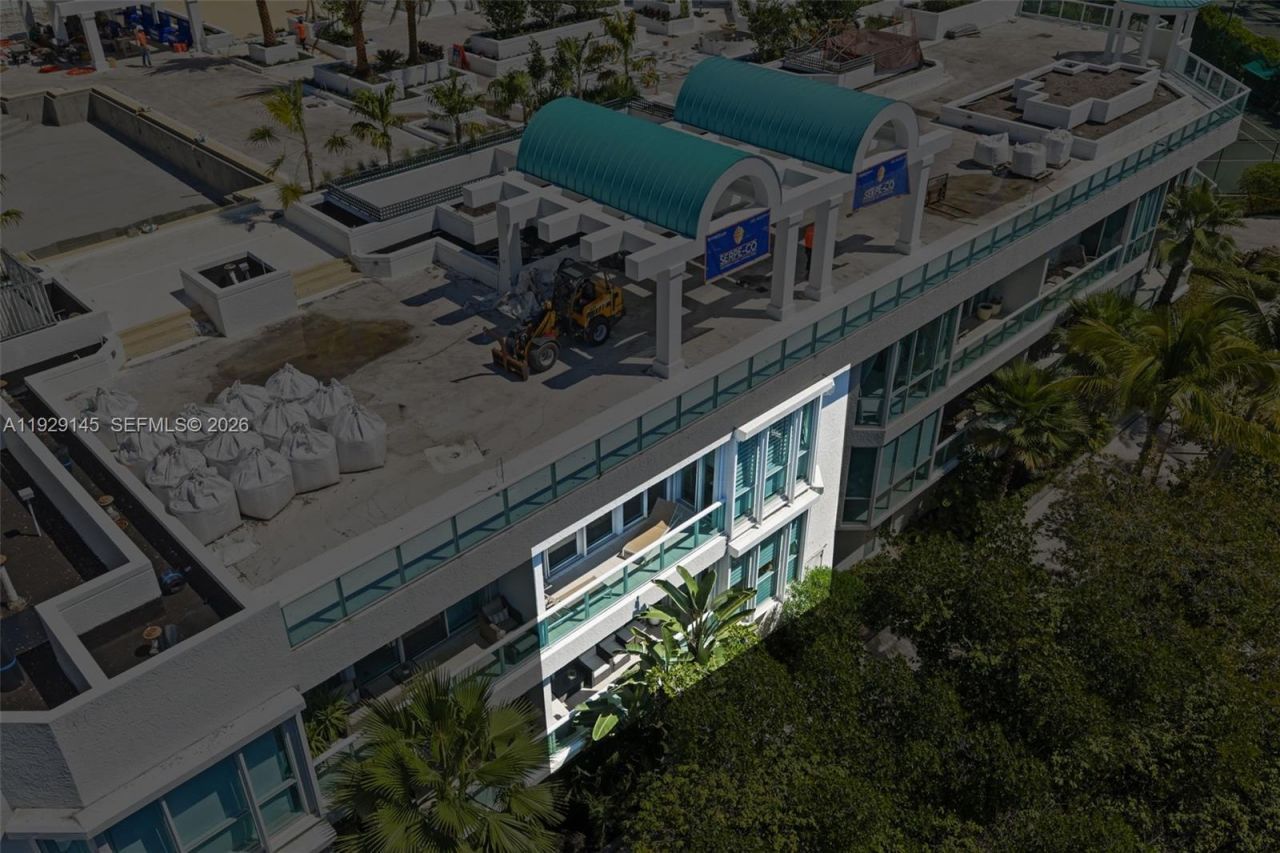 16400 Collins Ave, Unit TH-4, Sunny Isles Beach, FL 33160 Photo