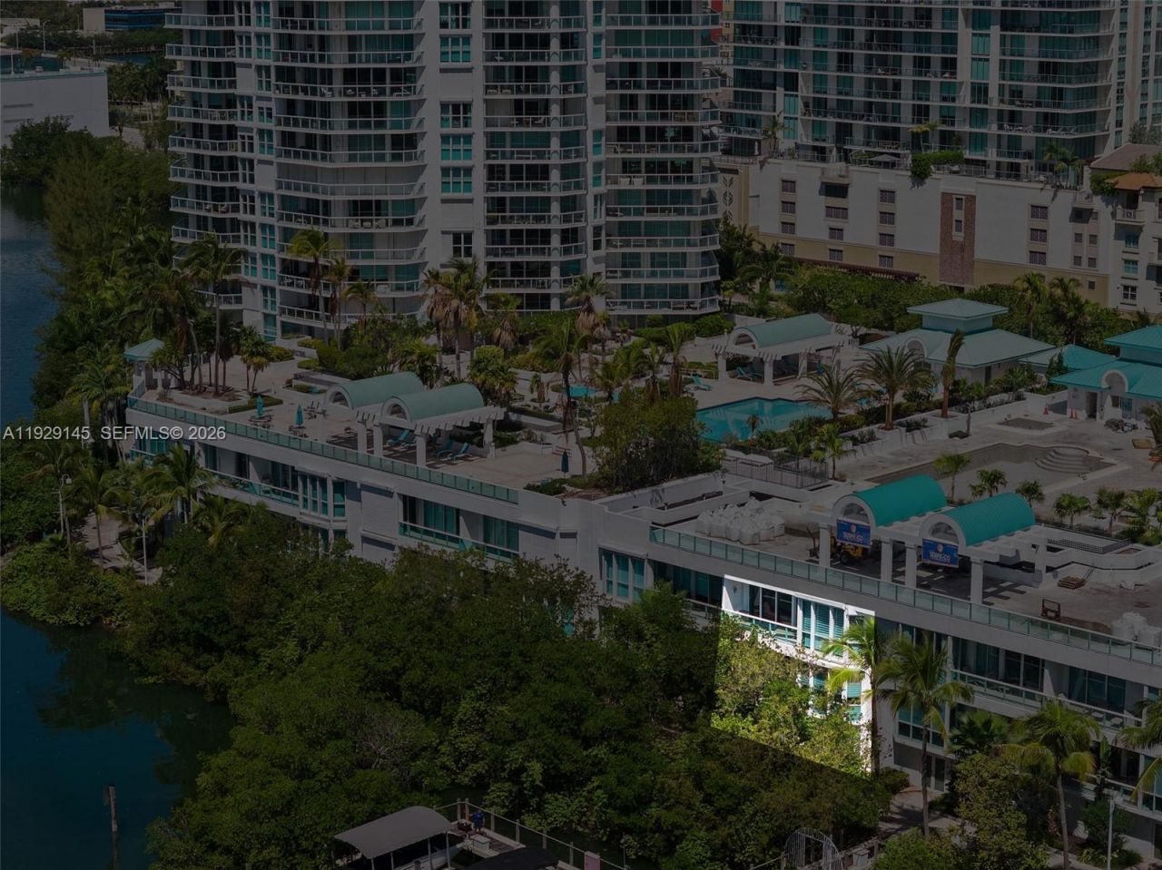 16400 Collins Ave, Unit TH-4, Sunny Isles Beach, FL 33160 Photo