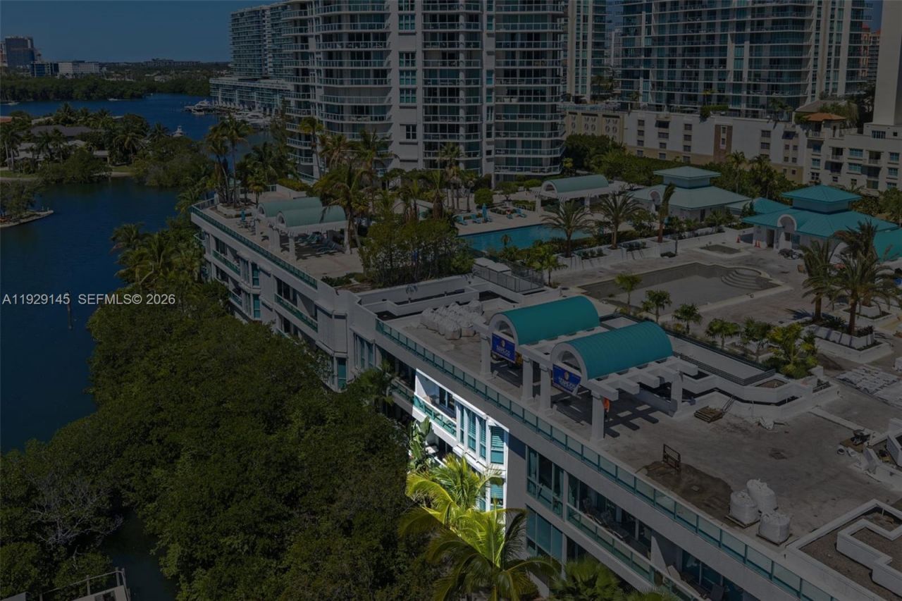 16400 Collins Ave, Unit TH-4, Sunny Isles Beach, FL 33160 Photo