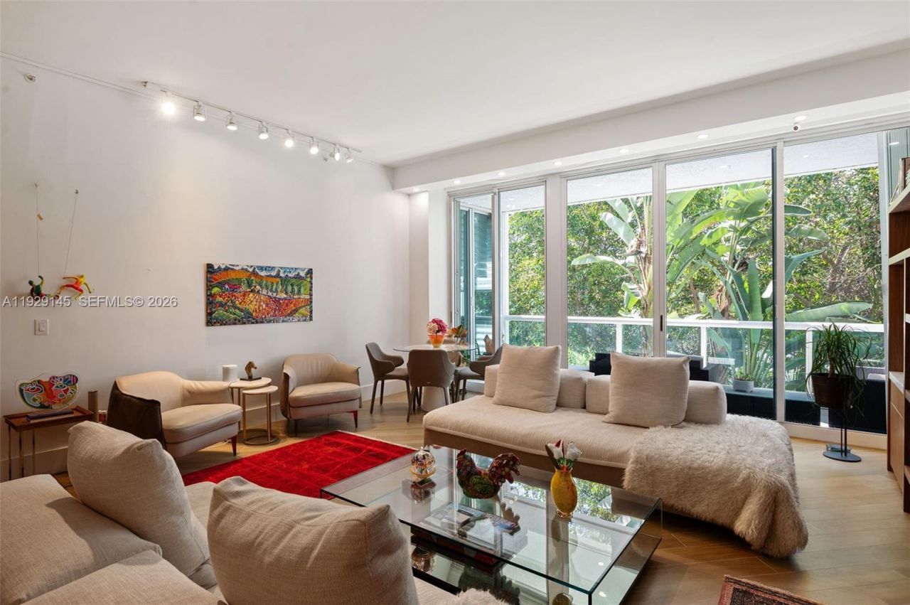 16400 Collins Ave, Unit TH-4, Sunny Isles Beach, FL 33160 Photo