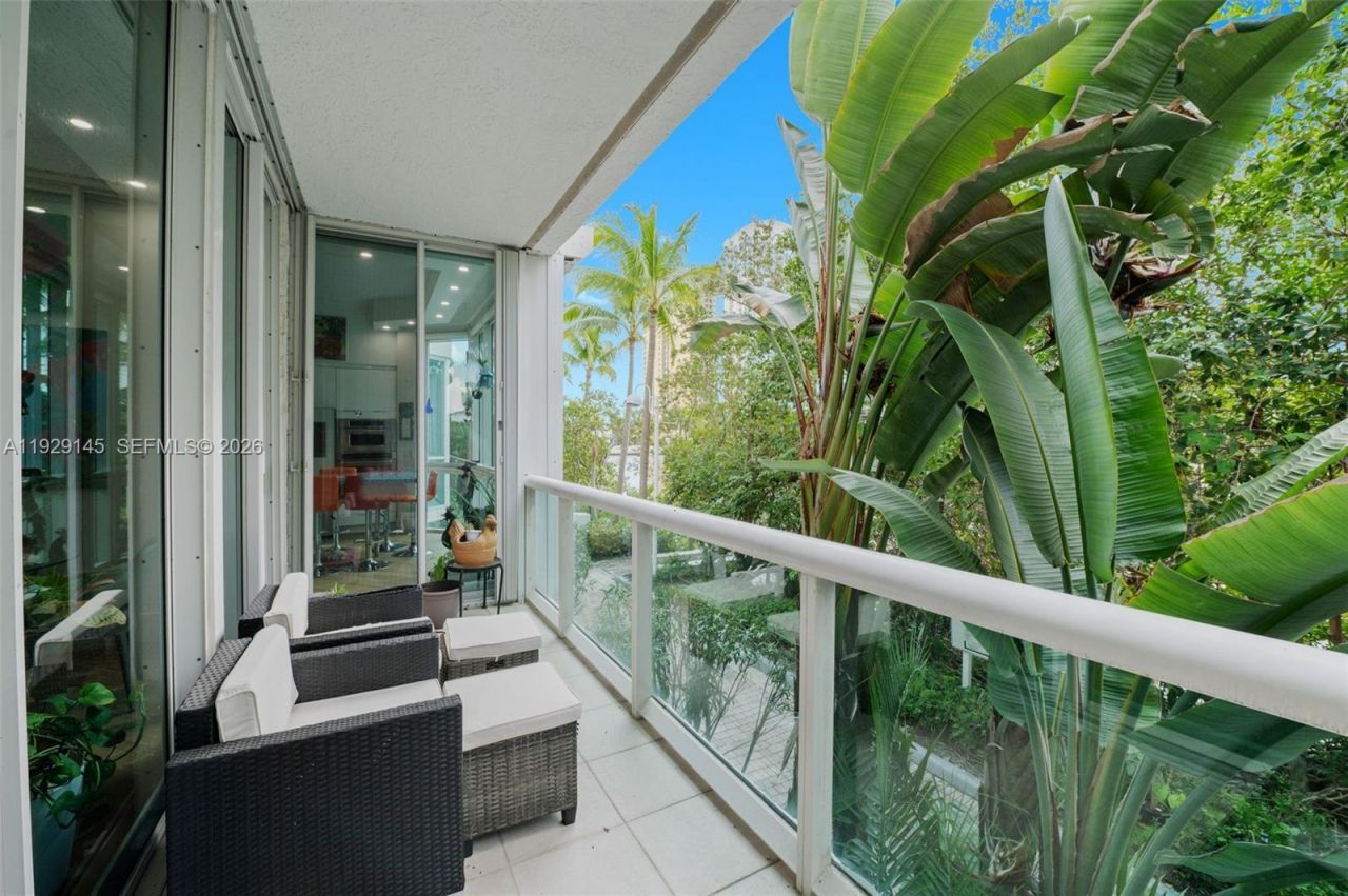 16400 Collins Ave, Unit TH-4, Sunny Isles Beach, FL 33160 Photo