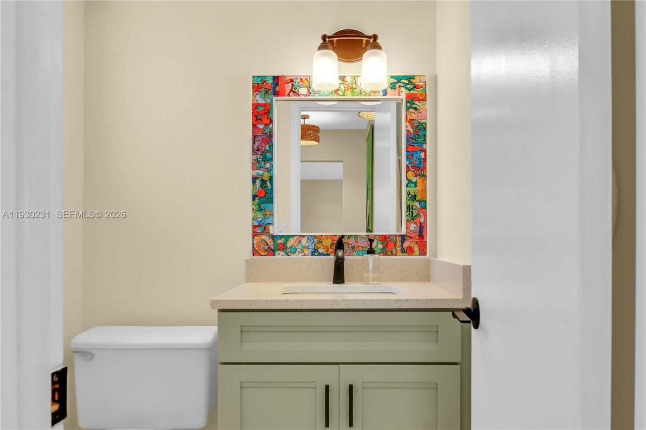 7 Colonial Club Drive, Unit 302, Boynton Beach, FL 33435 Photo