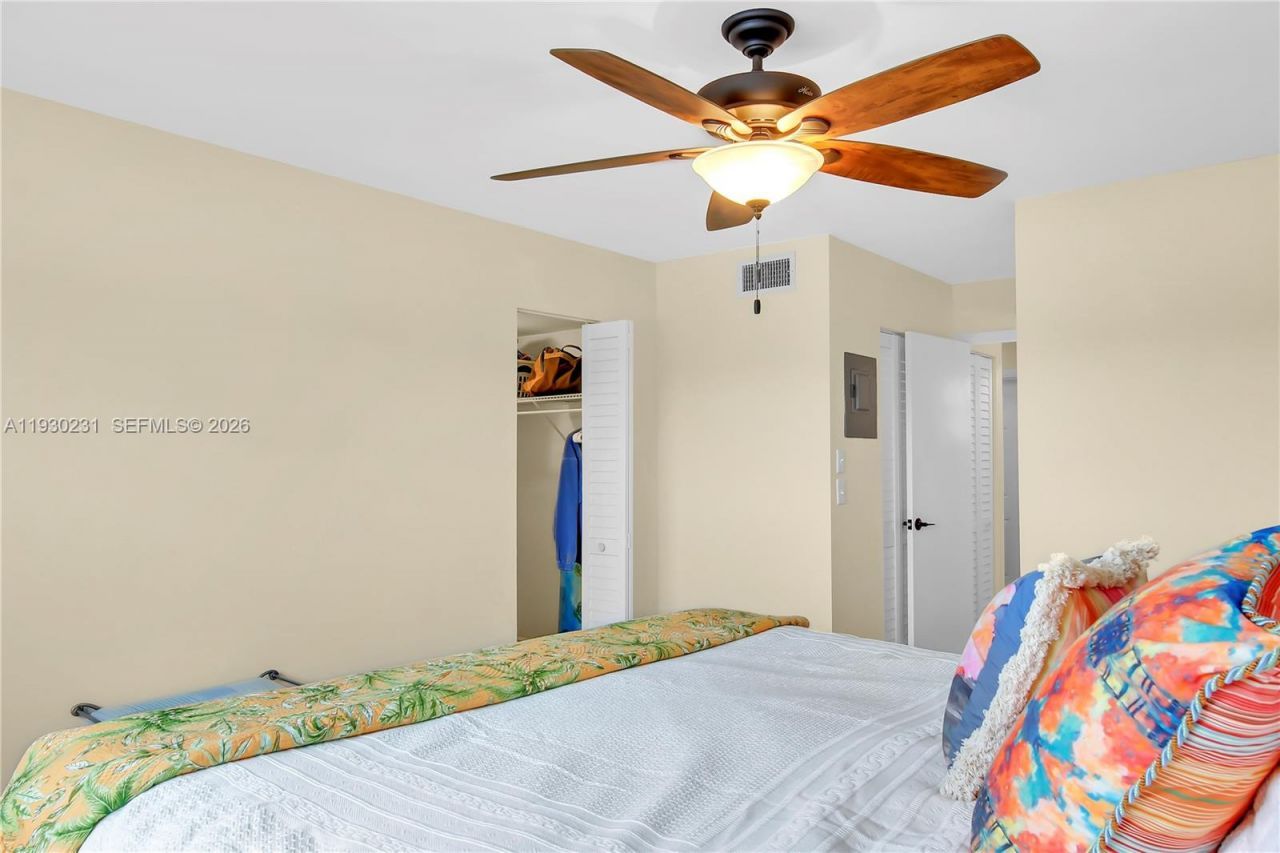 7 Colonial Club Drive, Unit 302, Boynton Beach, FL 33435 Photo