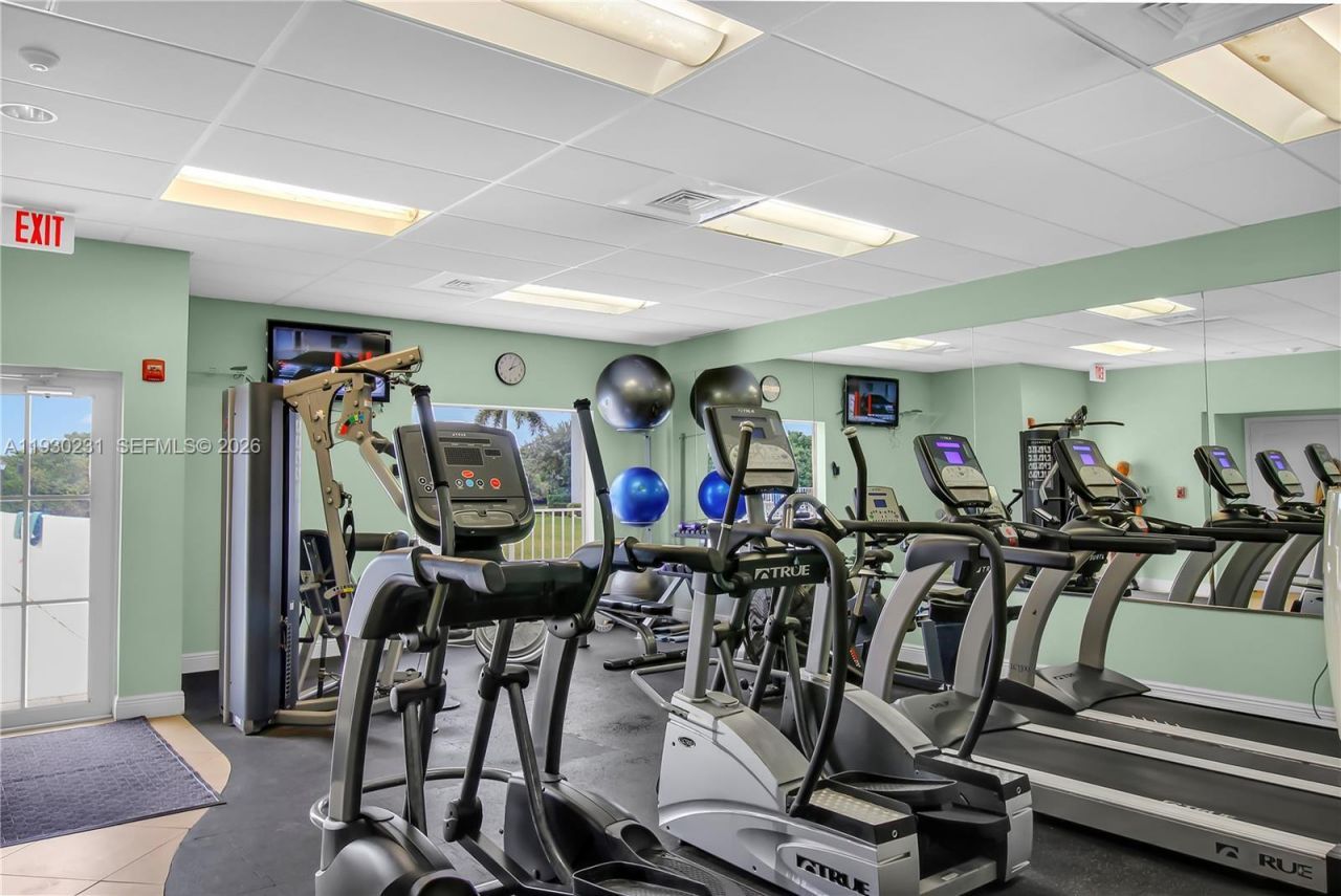 7 Colonial Club Drive, Unit 302, Boynton Beach, FL 33435 Photo