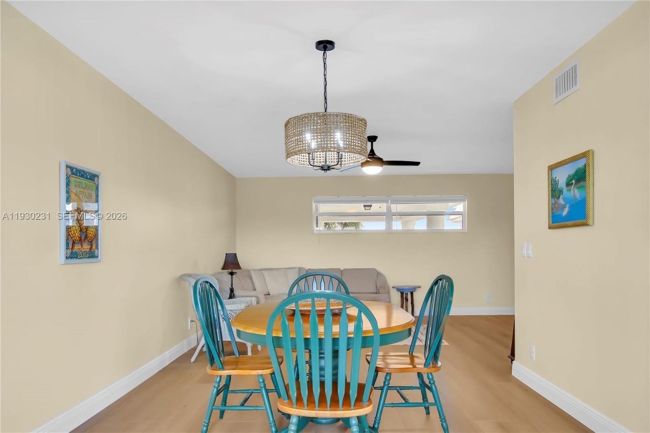 7 Colonial Club Drive, Unit 302, Boynton Beach, FL 33435 Photo