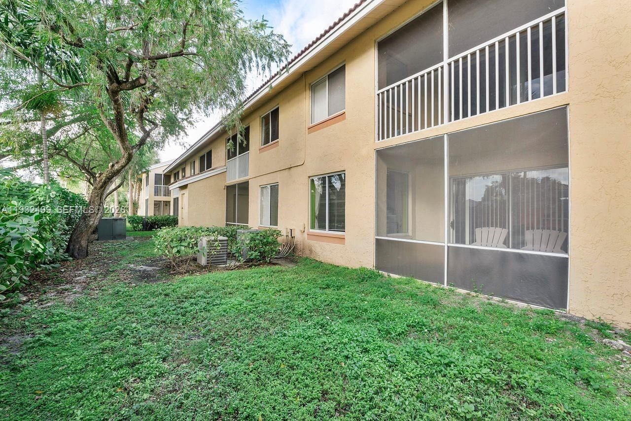 929 Coral Club Dr, Unit 929, Coral Springs, FL 33071 Photo