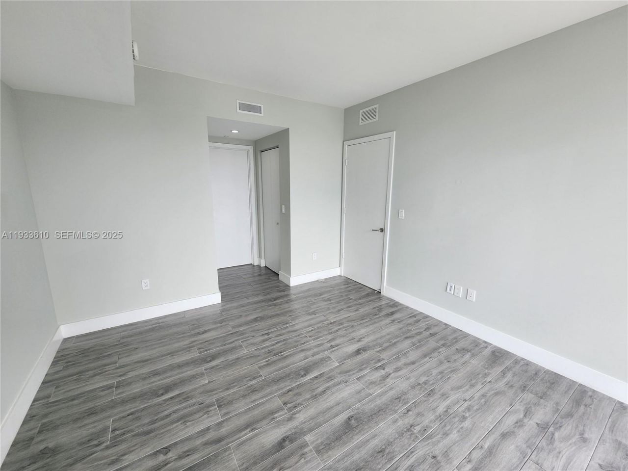 1300 S Miami Ave , Unit 3502, Miami, FL 33130 Photo