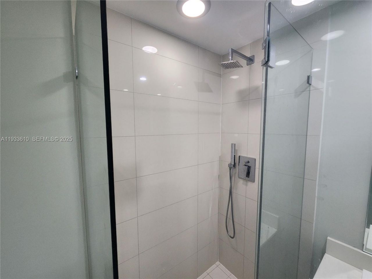 1300 S Miami Ave , Unit 3502, Miami, FL 33130 Photo