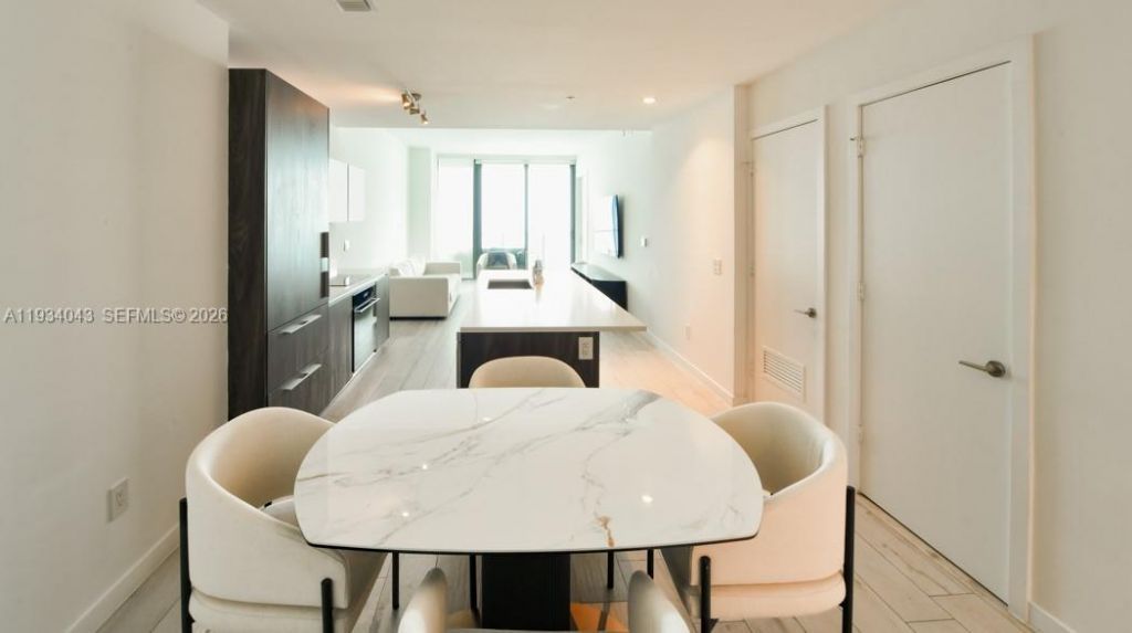 480 NE 31st St , Unit 3404, Miami, FL 33137 Photo