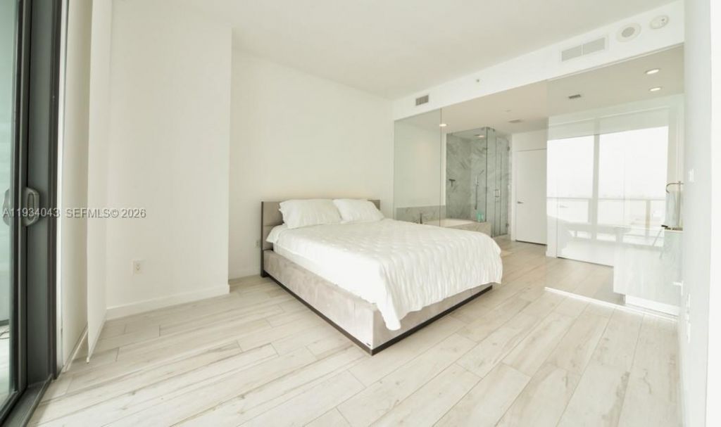 480 NE 31st St , Unit 3404, Miami, FL 33137 Photo