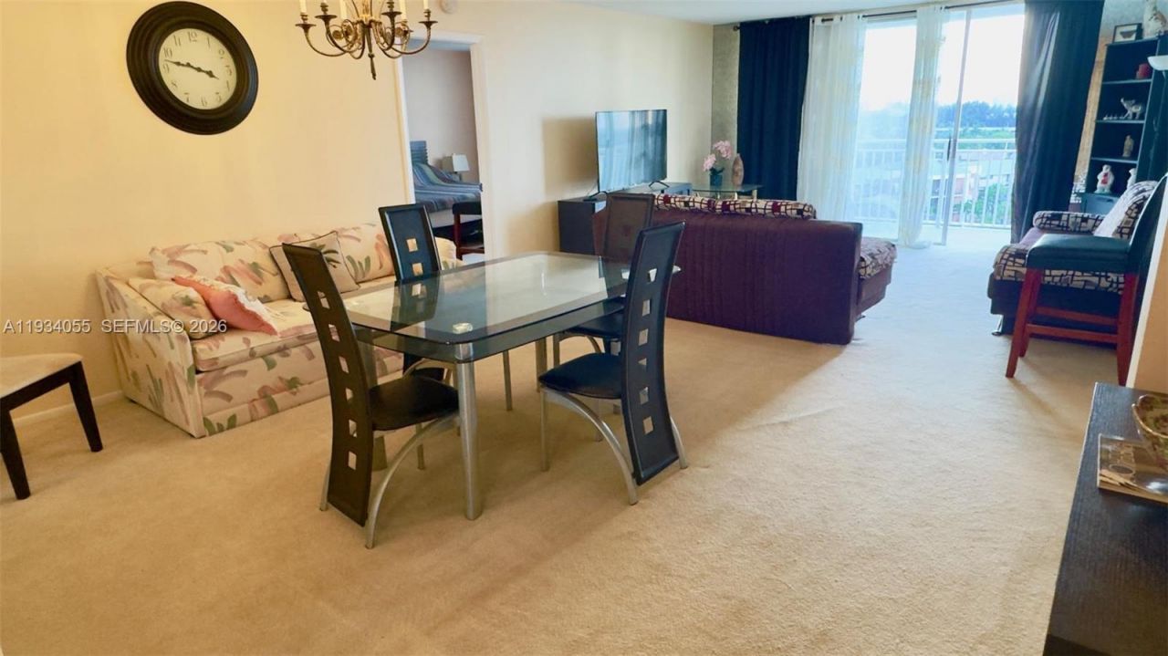 427 Golden Isles Dr, Unit 8A, Hallandale Beach, FL 33009 Photo