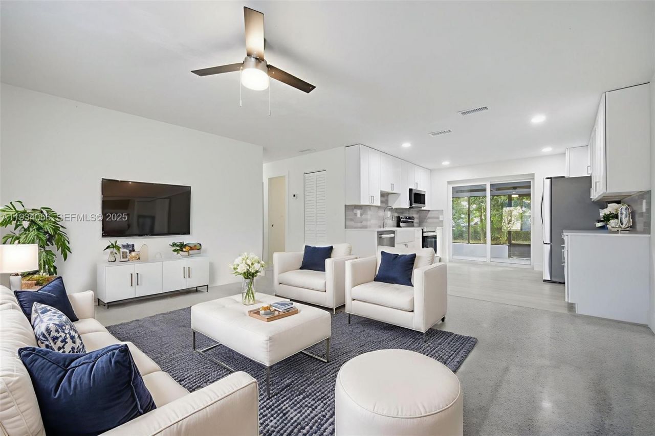 3548 SW 16th Ct, Fort Lauderdale, FL 33312 Photo