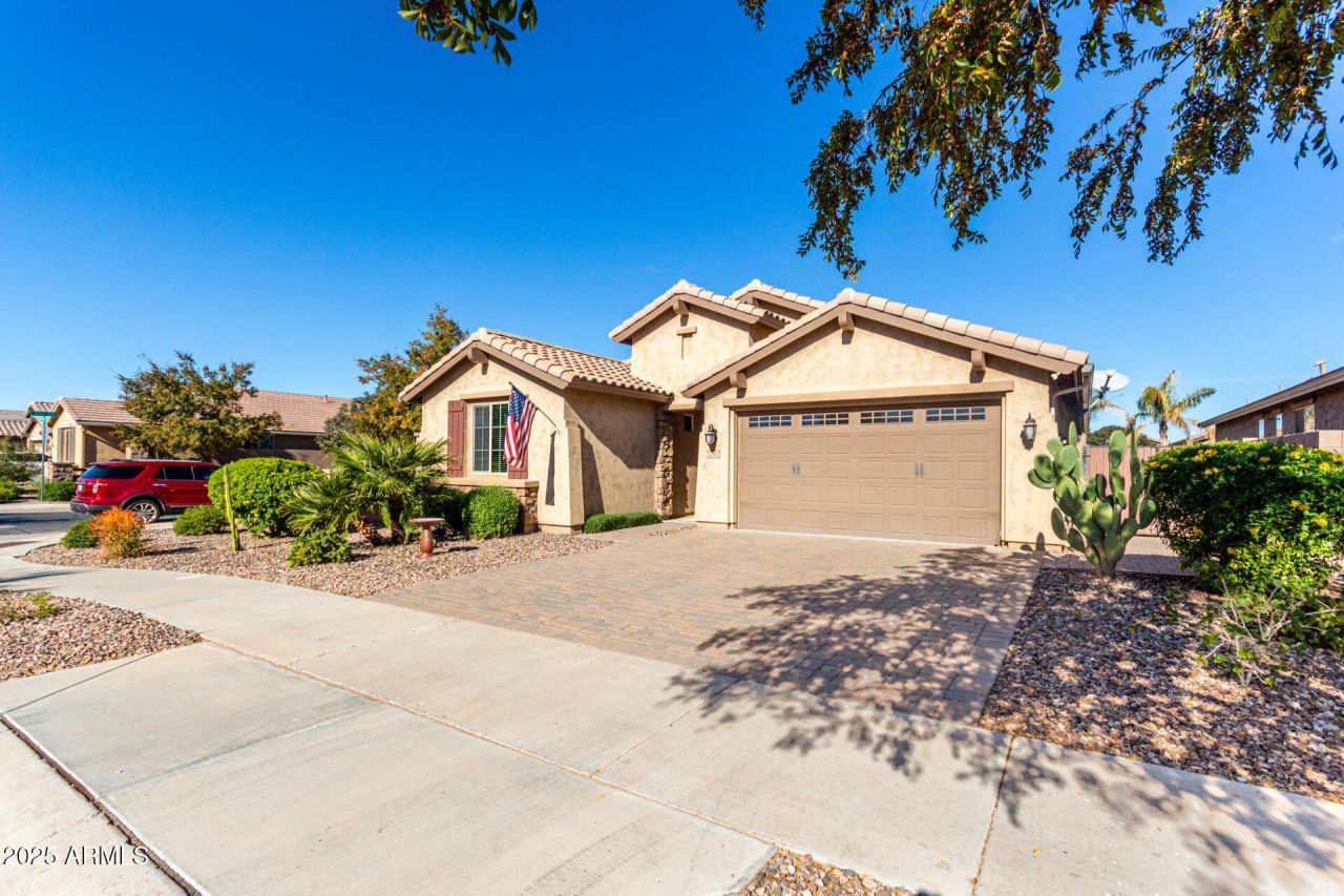 20682 E Canary Way, Queen Creek, AZ 85142 Main Photo