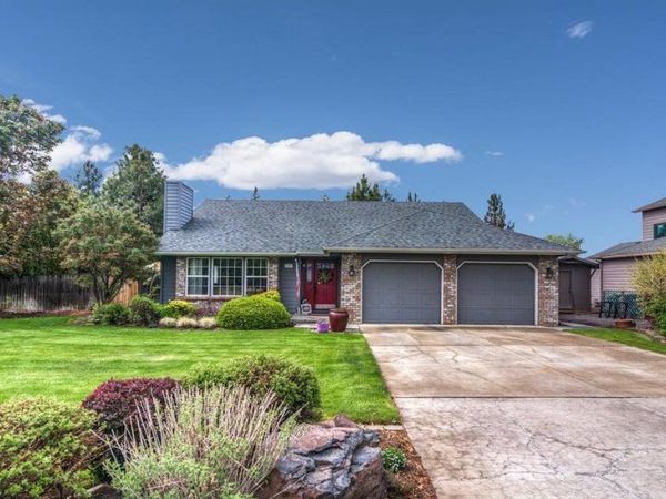 3393 NE Stonebrook Loop, Bend, OR 97701
