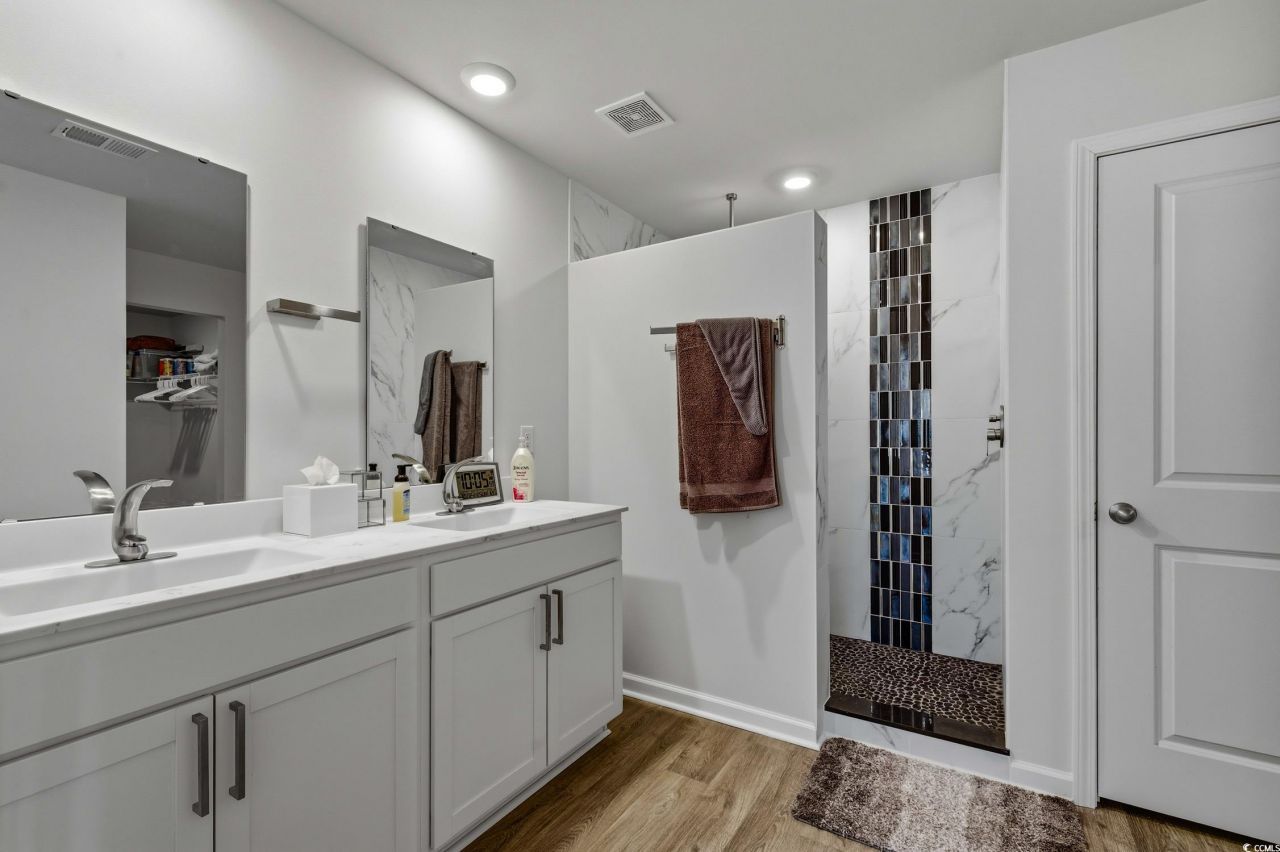 256 Country Grove Way Photo 10