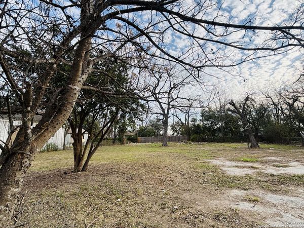 1418 Montana, San Antonio, TX 78203