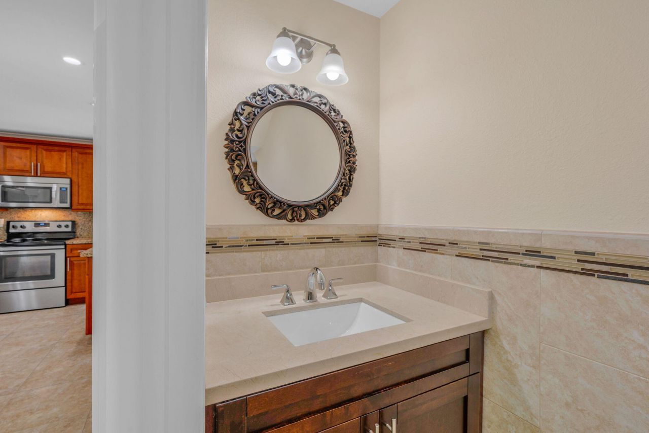 30 Seagate Boulevard, Key Largo, FL 33037 Photo