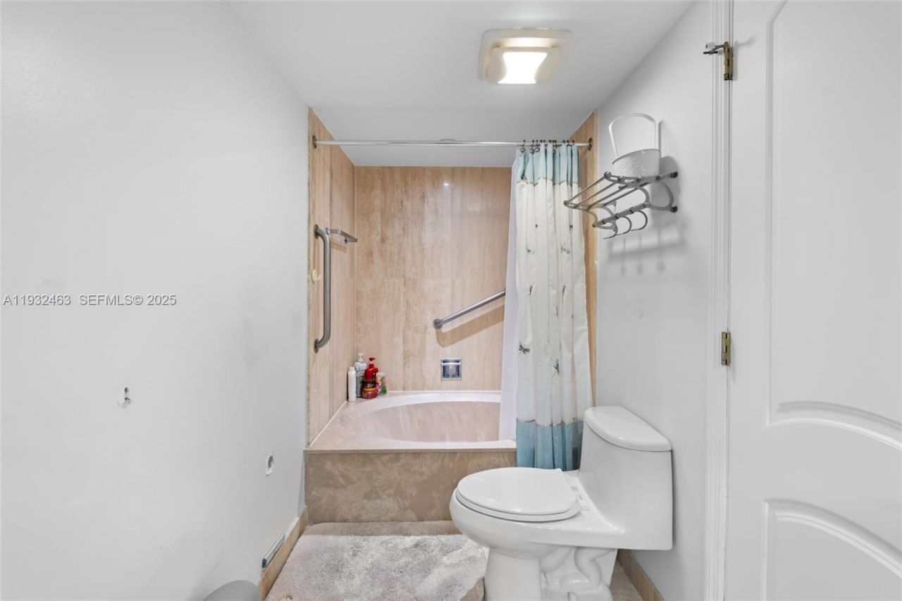 1201 S Ocean Dr, Unit 1810S, Hollywood, FL 33019 Photo