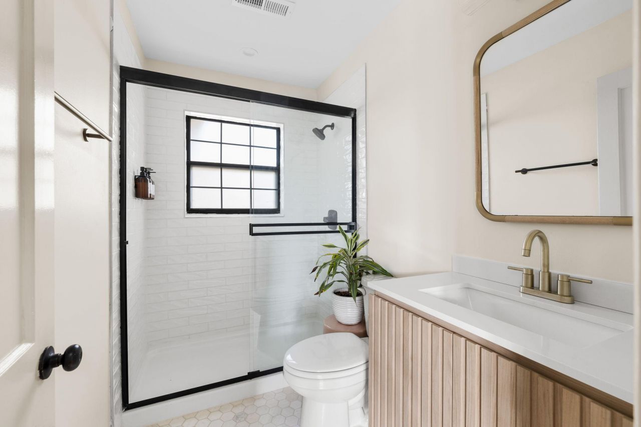 1820 Alice Drive Photo 11