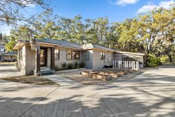 1820 Alice Drive photo 4