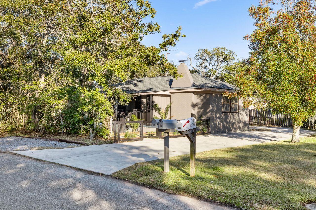 1820 Alice Drive Photo 45