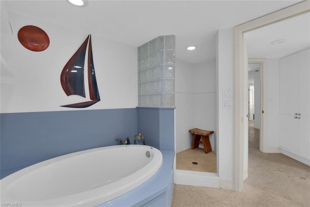 4901 Gulf Shore Blvd N, Unit 201, Naples, FL 34103 Photo