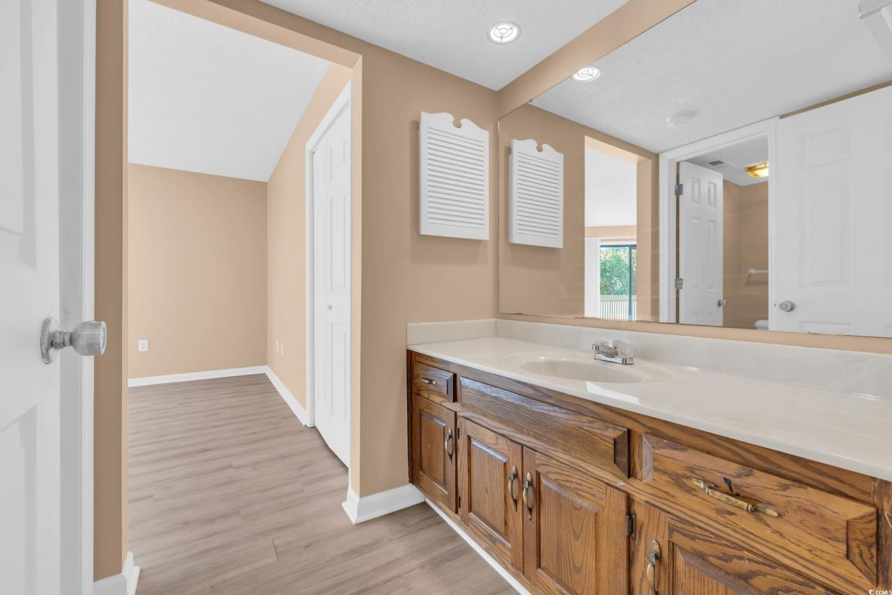 4207 Pinehurst Circle Photo 18