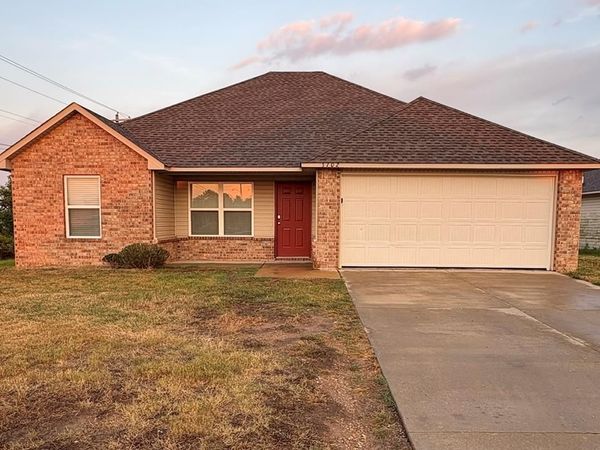 3702 Churchill Dr., Jonesboro, AR 72404