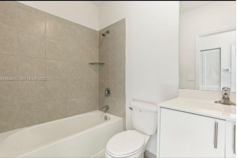 2645 SE 17th St , Homestead, FL 33035 Photo