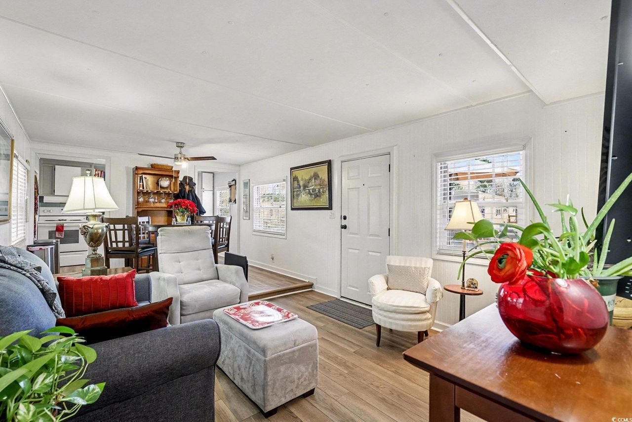 919 Baron Ln. Photo 13