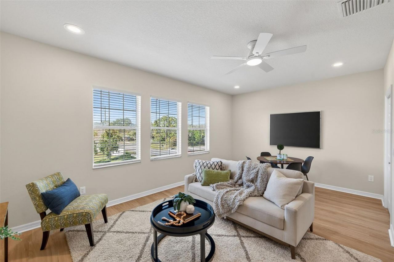 8995 70th Way N, Pinellas Park, FL 33782 Photo