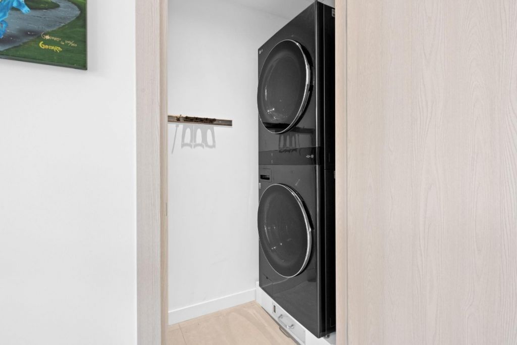 401 N Birch Road, Unit TH2, Fort Lauderdale, FL 33304 Photo