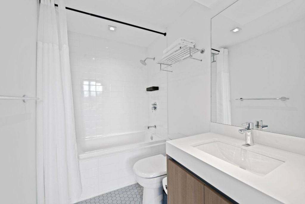 401 N Birch Road, Unit TH2, Fort Lauderdale, FL 33304 Photo