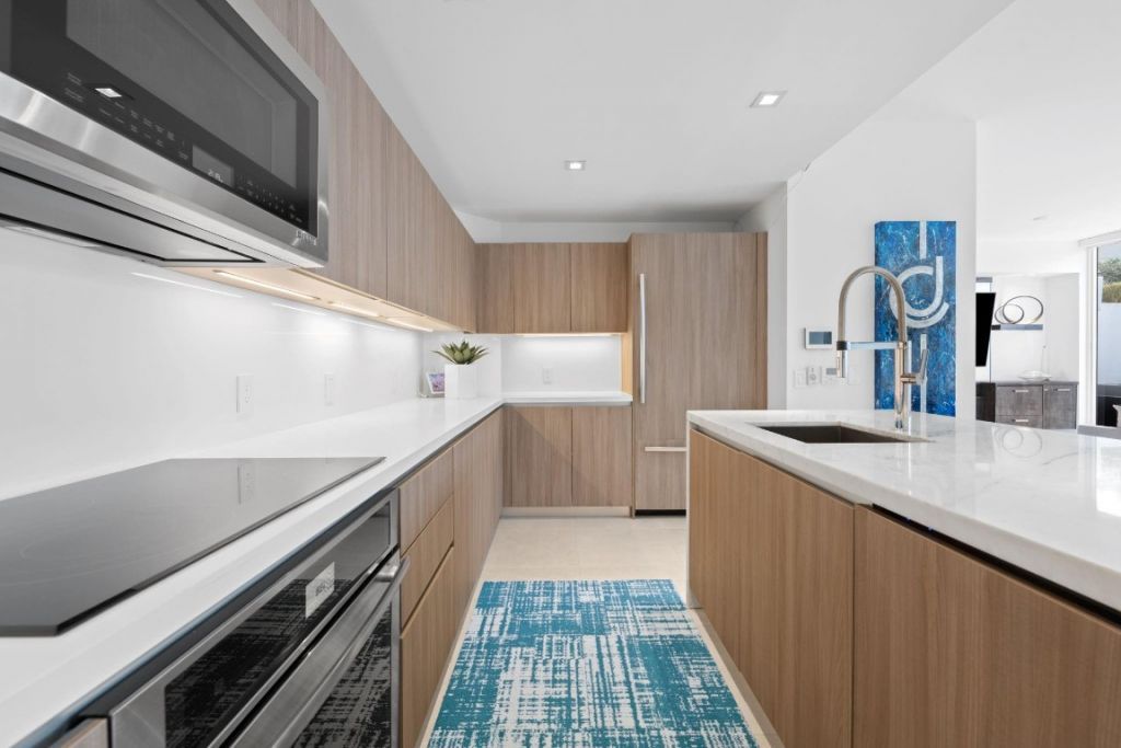 401 N Birch Road, Unit TH2, Fort Lauderdale, FL 33304 Photo