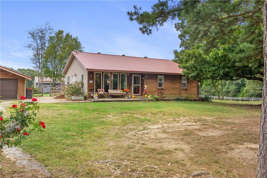 17145 N Highway 94, Pea Ridge, AR 72751 Main Photo