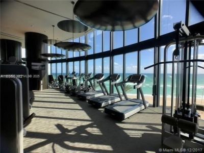 18555 Collins Ave , Unit 4604, Miami Beach, FL 33160 Photo