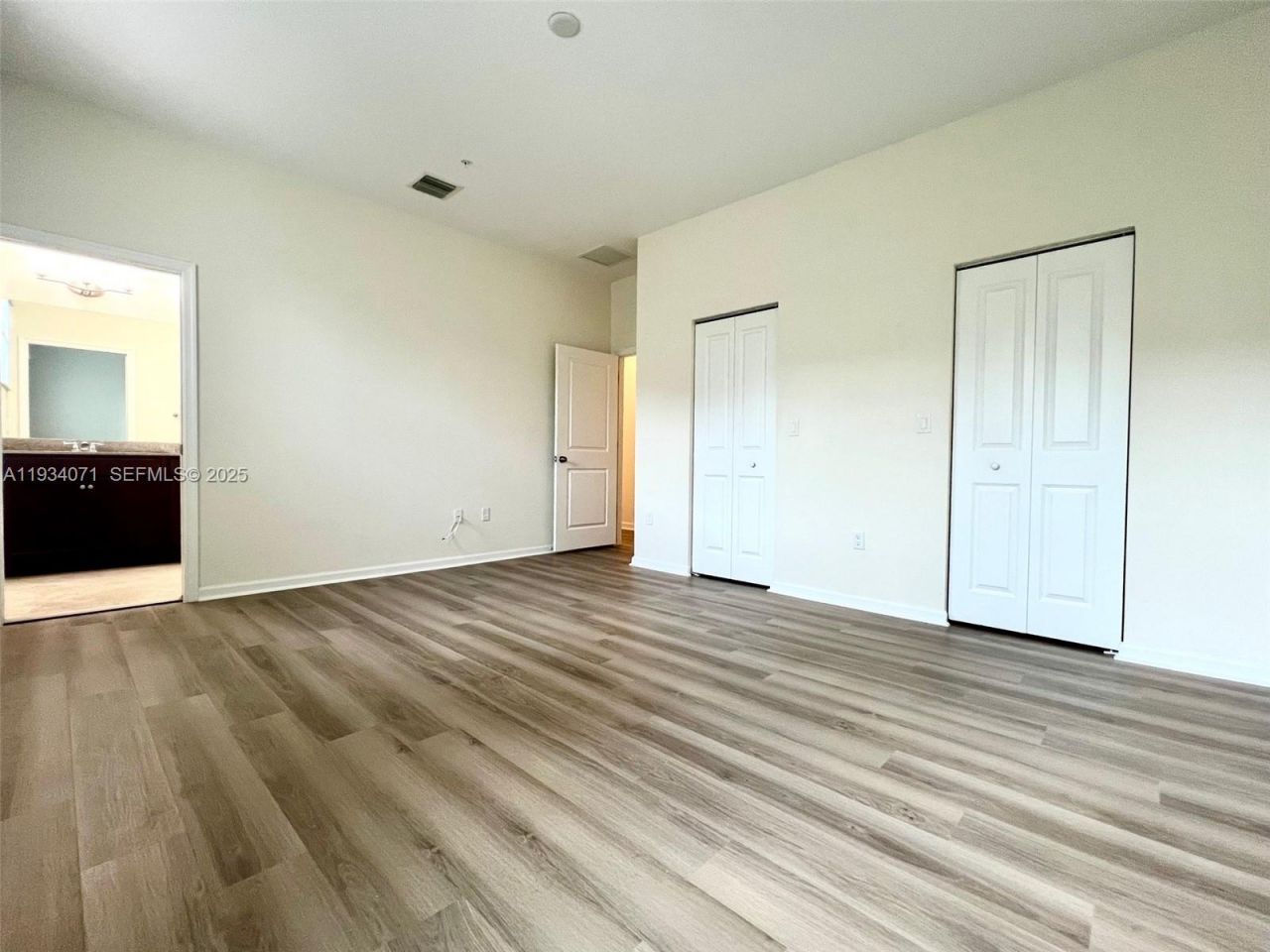 12585 NW 32nd Mnr, Sunrise, FL 33323 Photo