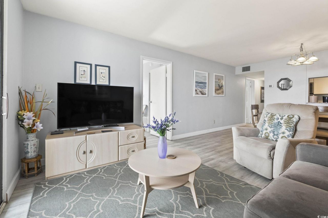 601 Mitchell Dr. Photo 14