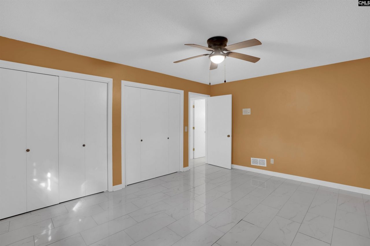 77 Northlake Road  Photo 27