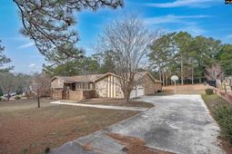 77 Northlake Road  photo 4