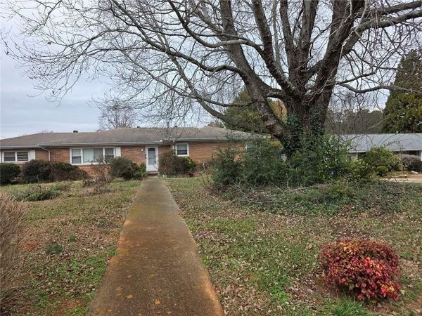 602 Hurt Road SW, Smyrna, GA 30082