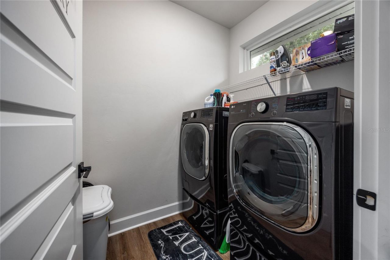 3642 NW 49th Drive, Gainesville, FL 32606 Photo