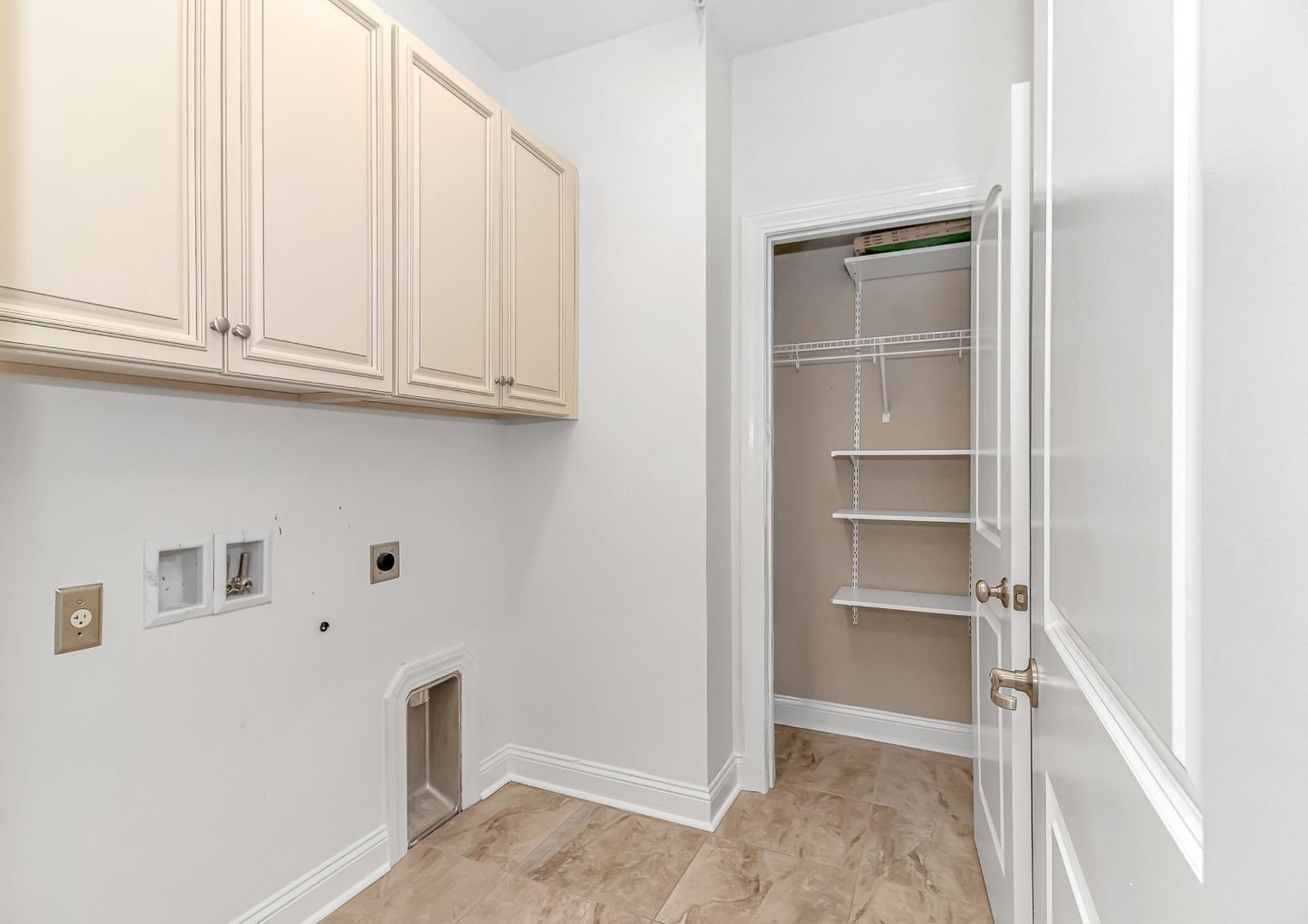 128 Puffin Dr. Photo 8