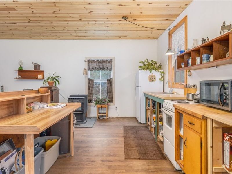 169 Kinderhook Ridge Road, Newport, OH 45768 Photo 9