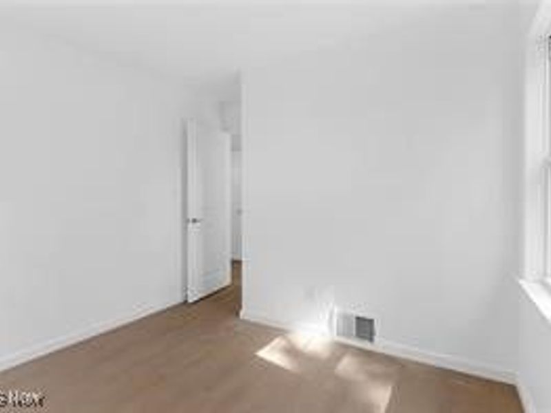 109 Avalon Drive, Bedford Heights, OH 44146 Photo 13