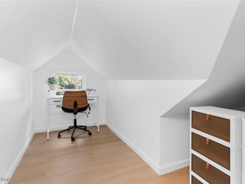 109 Avalon Drive, Bedford Heights, OH 44146 Photo 18