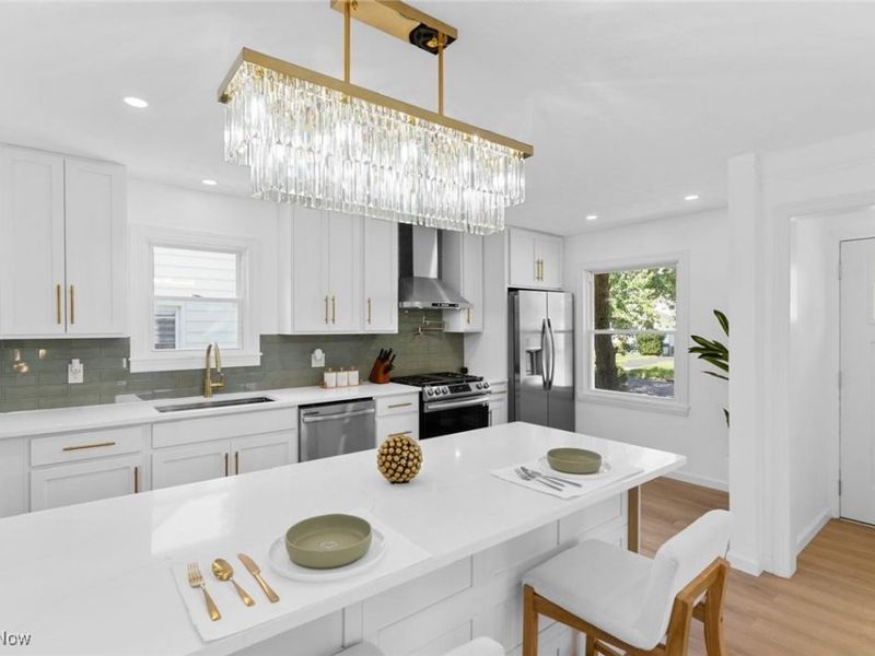 109 Avalon Drive, Bedford Heights, OH 44146 Photo 4