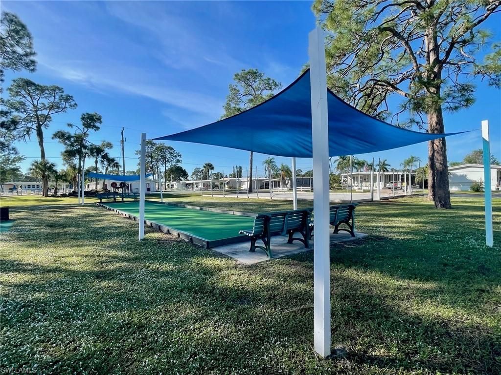 629 Vista Dr, North Fort Myers, FL 33917 Photo