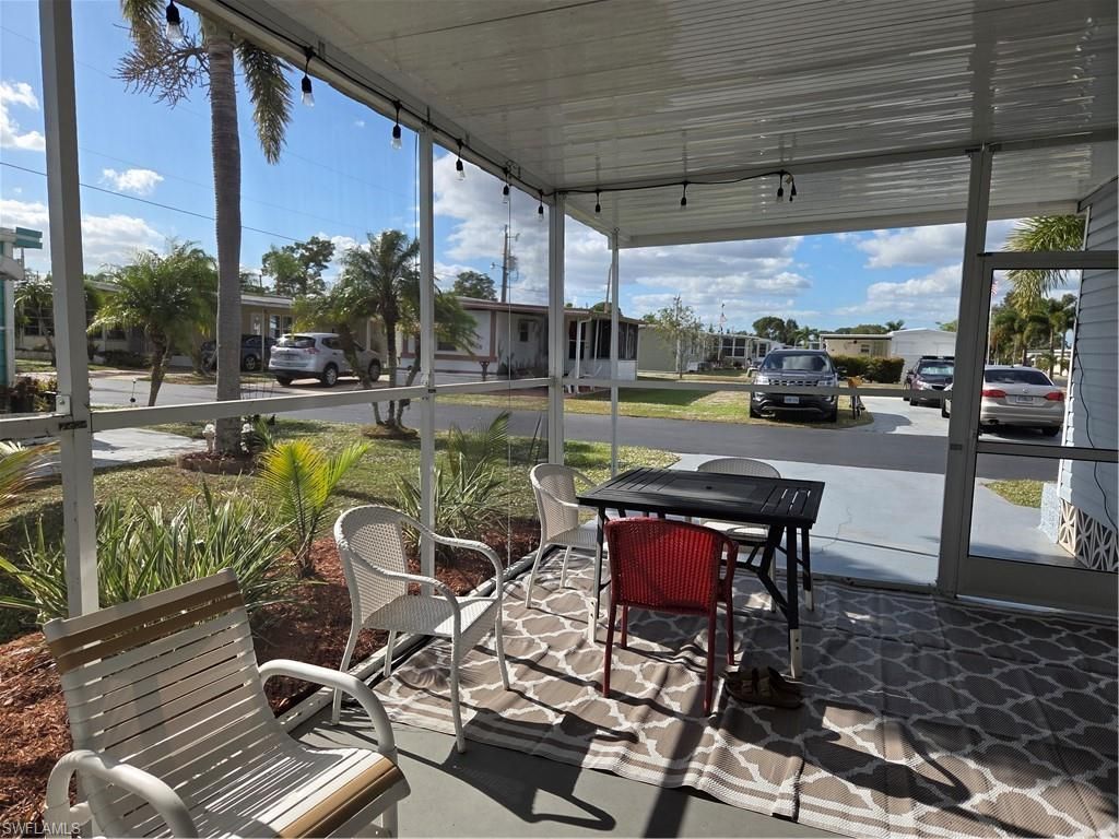 629 Vista Dr, North Fort Myers, FL 33917 Photo